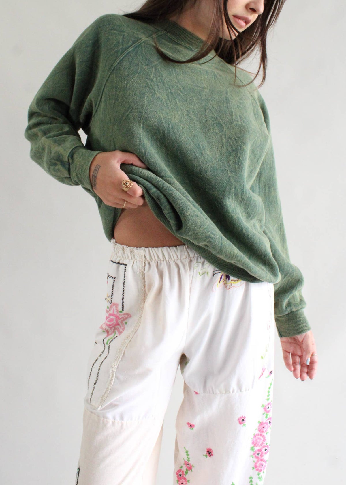Oversized Washed Crewneck Sweatshirt